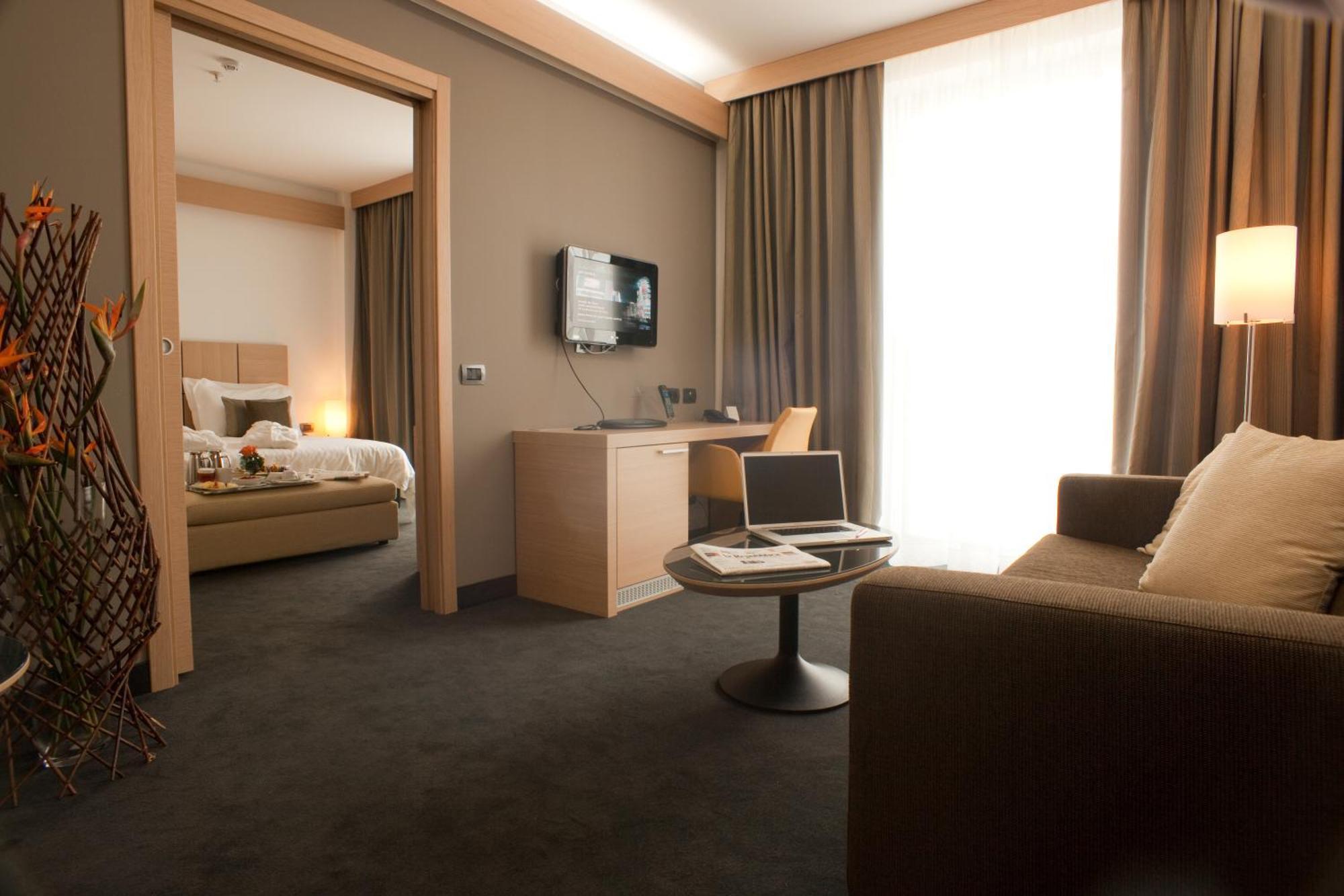 Domina Milano Fiera Novate Milanese Quarto foto
